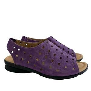 NEW COMFORTIVA women's petal sandal - wide in purple
